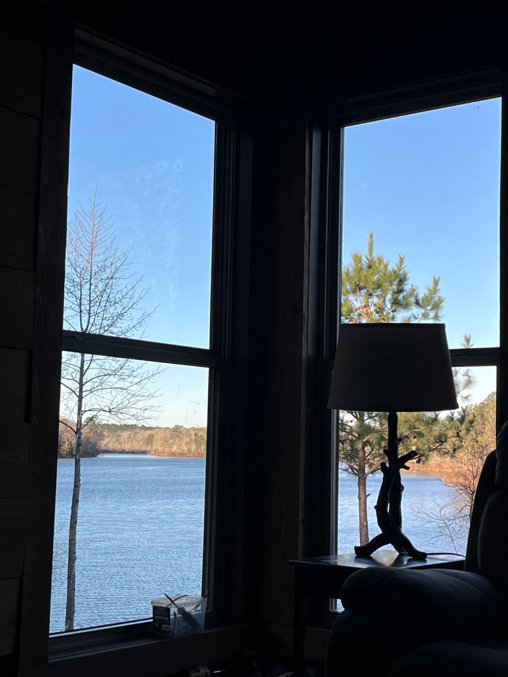 Edge Window